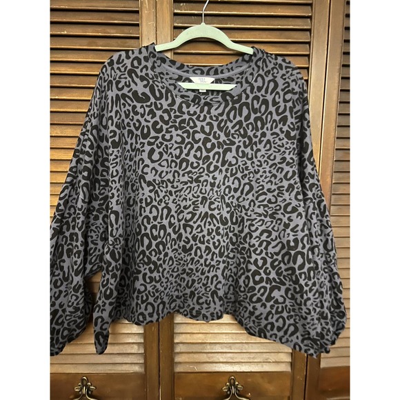 TIME AND TRU Leopard Print Crop Sweatshirt (Size XXXL) - Picture 1 of 6